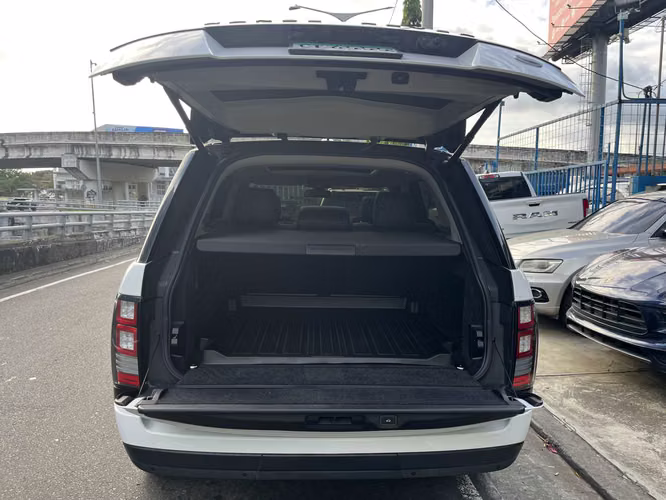 Range Rover Vogue