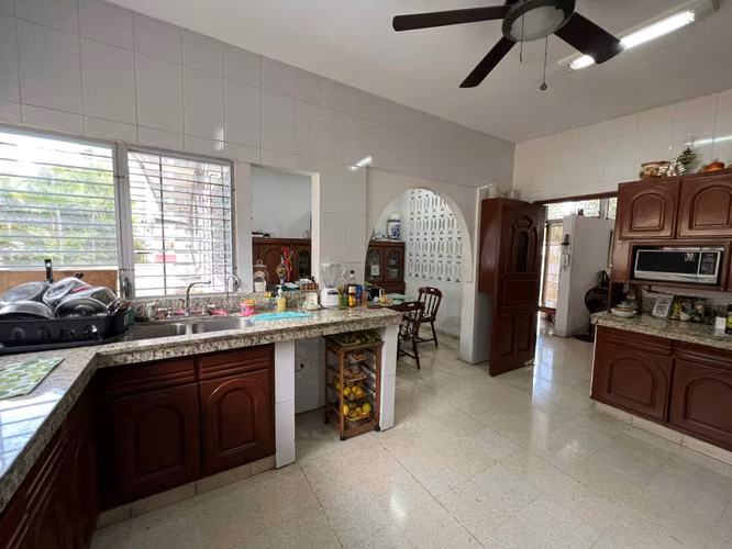 Bella Vista, Urbanización El Carmen