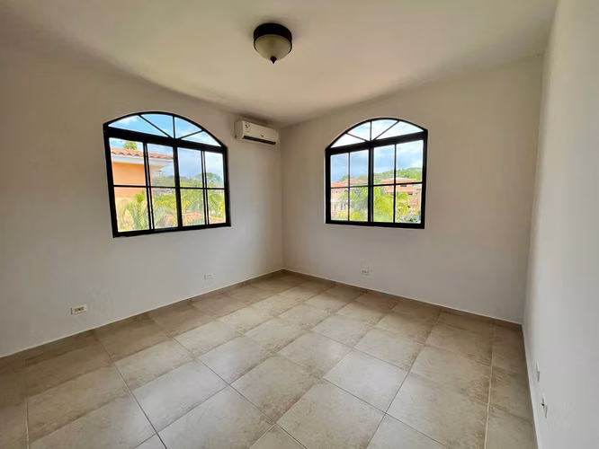 Venta de casa en Clayton Village