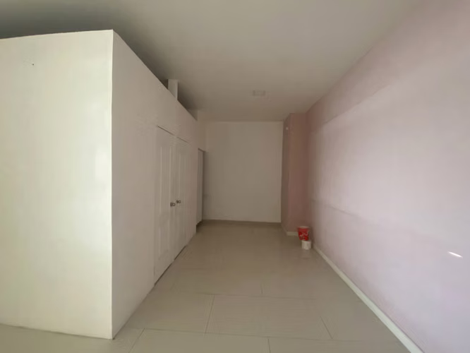 Alquiler Local Comercial Bella Vista, Flor Plaza, 98m2 - Imagen 5