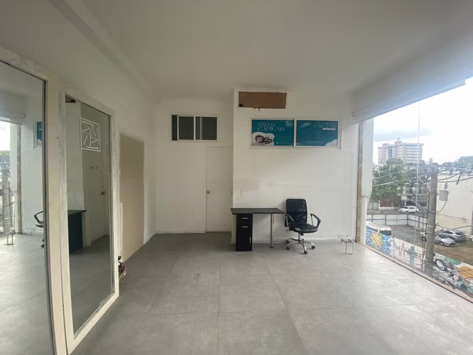 Alquiler Local Comercial Bella Vista, Flor Plaza, 65m2 - Imagen 4