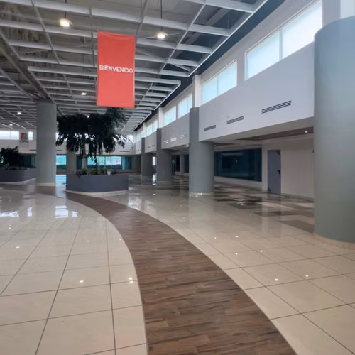 Alquiler de Local Comercial en Albrook, Mall Paseo Albrook