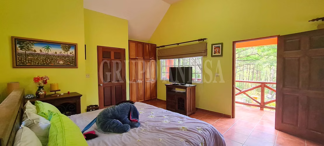 Oportunidad! Se Vende Hermosa Casa en Altos del Maria Con Piscina