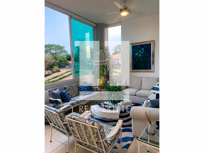 Se vende apartamento en Punta Barco Village - Imagen 2