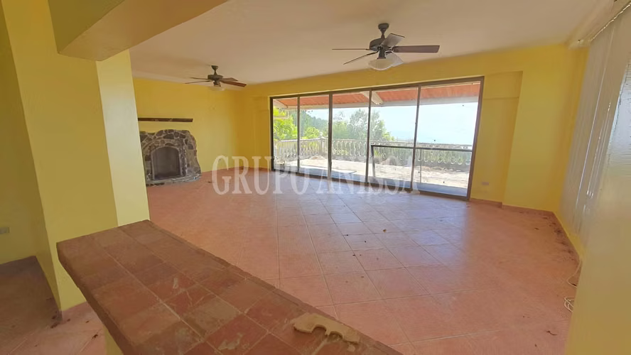 Se Vende Hermosa Casa con vistas en Zona Alta  de Altos del Maria - Imagen 13