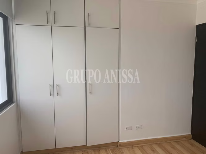 Oportunidad! Se Vende Espacioso Apartamento en Dos Mares