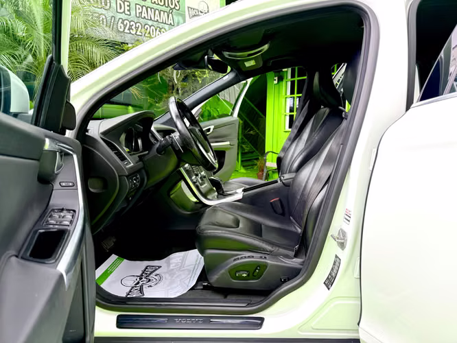 VOLVO XC60 2016 UNA GANGA EXCELENTE ESTADO