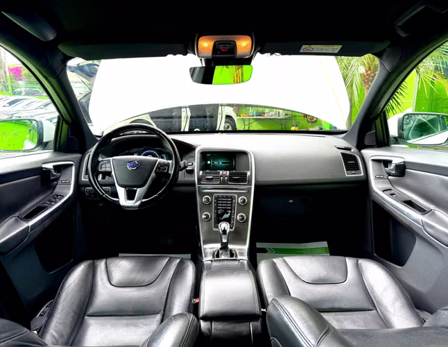 VOLVO XC60 2016 UNA GANGA EXCELENTE ESTADO