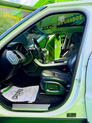LAND ROBER SPORT 2014 AUTOMATICA IMPECABLE 4X4, MECANICA CERTIFICADA, BUSCARLO EN MEJORES CONDICIONES ES PERDER TIEMPO.