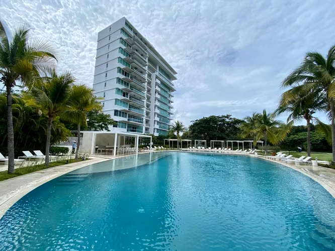 EDIFICIO SOLEA EN PUNTA BARCO AMOBLADO Y CON MULITA APARTAMENTO EN VENTA