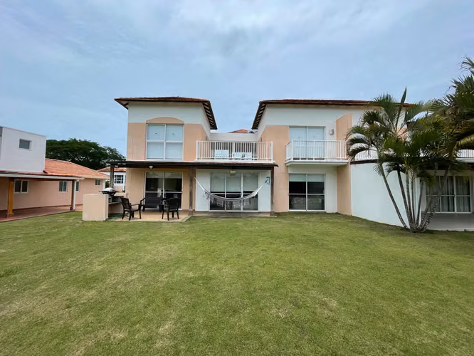 Se vende casa en Decameron Golf Villas, Río Hato