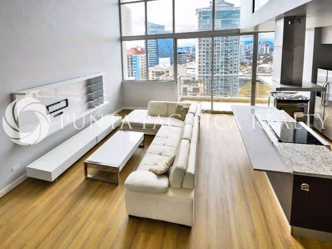 Espectacular Loft- Oceanaire $370,000
