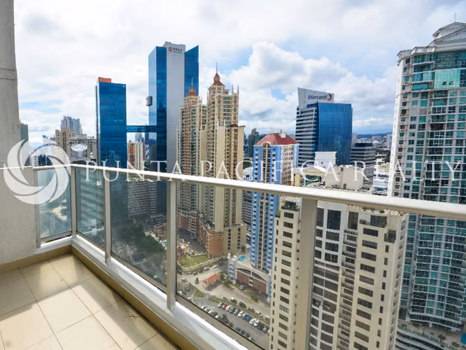 Espectacular Loft- Oceanaire $370,000