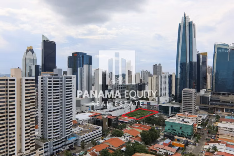 Lote Comercial a la venta en Calle 50