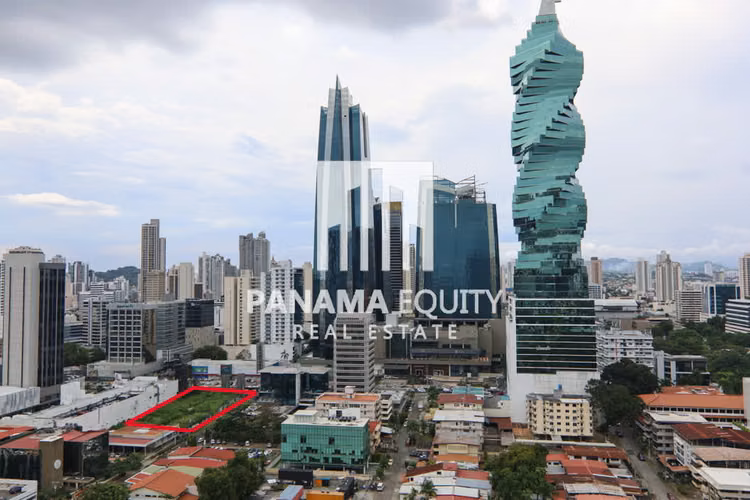 Lote Comercial a la venta en Calle 50