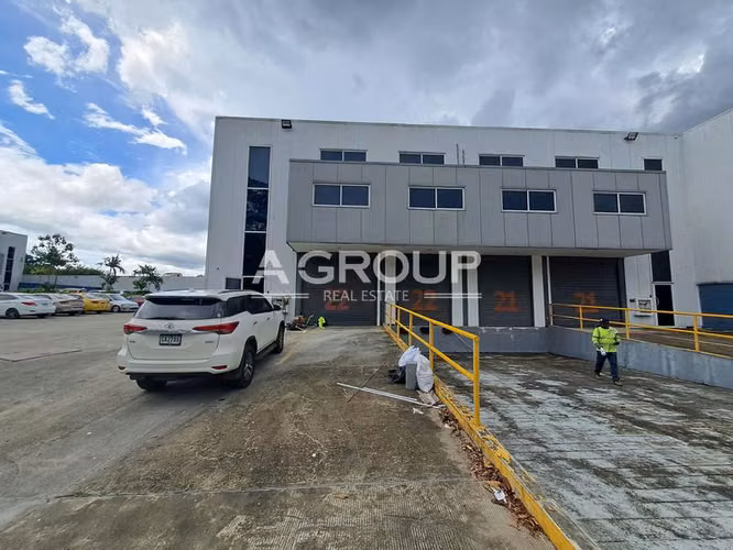 CENTRO LOGISTICO DOS CAMINOS - Las Mañanitas - Warehouse For Sale