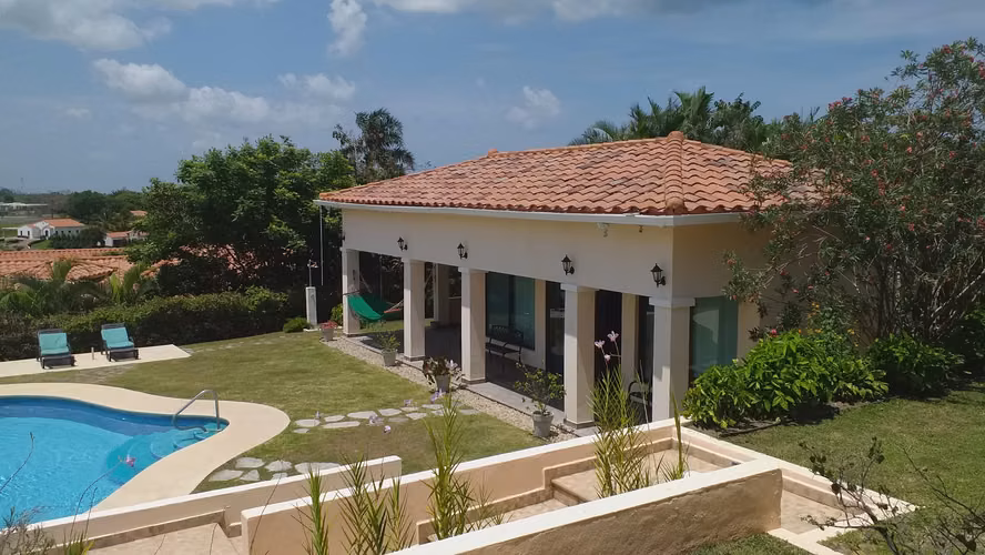 Hacienda Pacifica, San Carlos - Casa con piscina y casa de huéspedes - Imagen 14