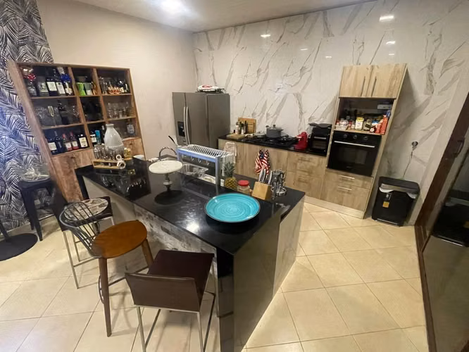 “PARAISO PLAYERO” AMPLIA CASA EN COSTA ESMERALDA CON JACUZZI EN COMUNIDAD PRIVADA EN VENTA