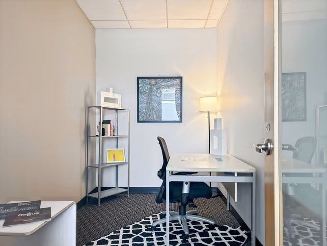 Uso de oficina privada bajo demanda en Regus PANAMA, Colon, PH Atlantic Plaza