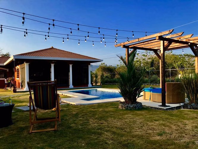 HERMOSA CASA EN CHAME EN VENTA CON VISTA AL CERRO CHAME