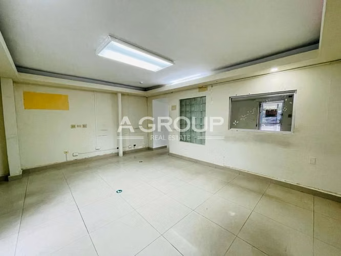 Se alquila Edificio comercial  - La Alameda
