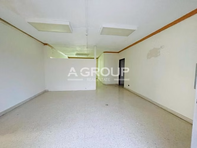 Se alquila Edificio comercial  - La Alameda