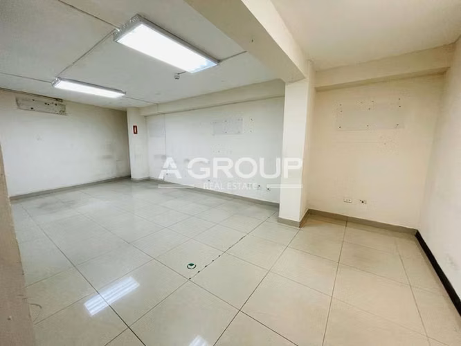 Se alquila Edificio comercial  - La Alameda