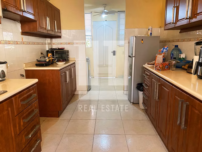 Se vende casa tipo Duplex en los Angeles - Imagen 5