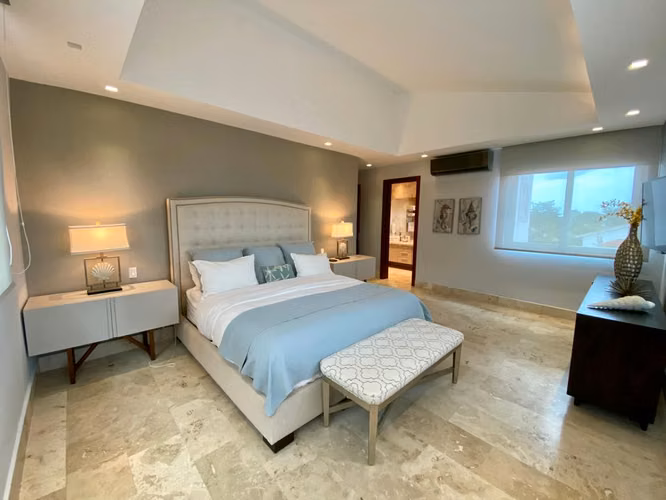APARTAMENTO PENTHOUSE PUNTA BARCO VILLAGE EN VENTA