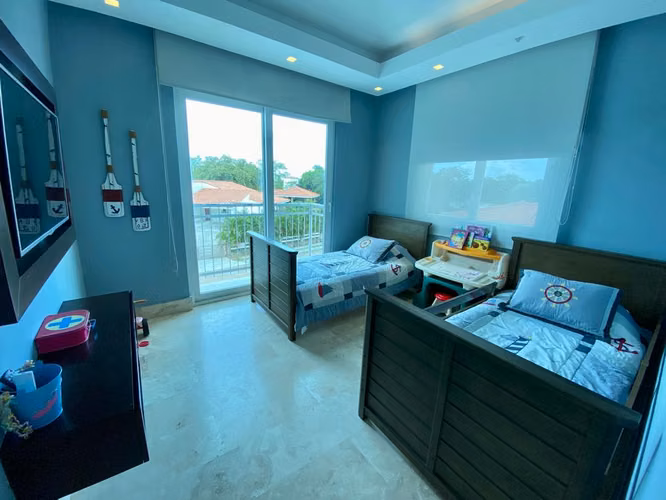 APARTAMENTO PENTHOUSE PUNTA BARCO VILLAGE EN VENTA