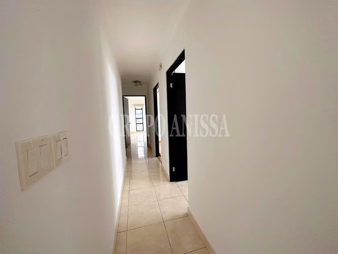 Oportunidad! Se Vende Apartamento en Dos Mares con Hermosas Vistas