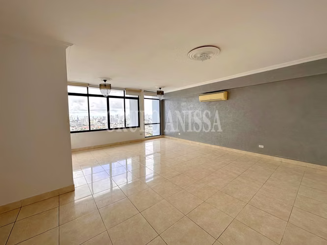 Oportunidad! Se Vende Apartamento en Dos Mares con Hermosas Vistas