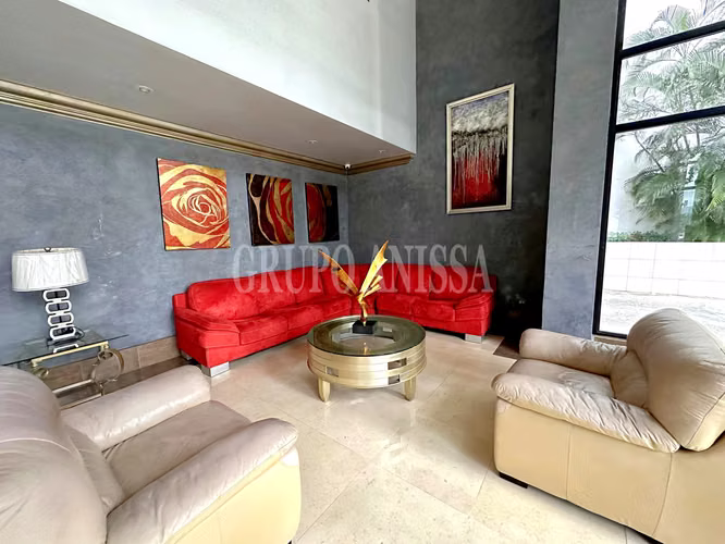 Oportunidad! Se Vende Apartamento en Dos Mares con Hermosas Vistas