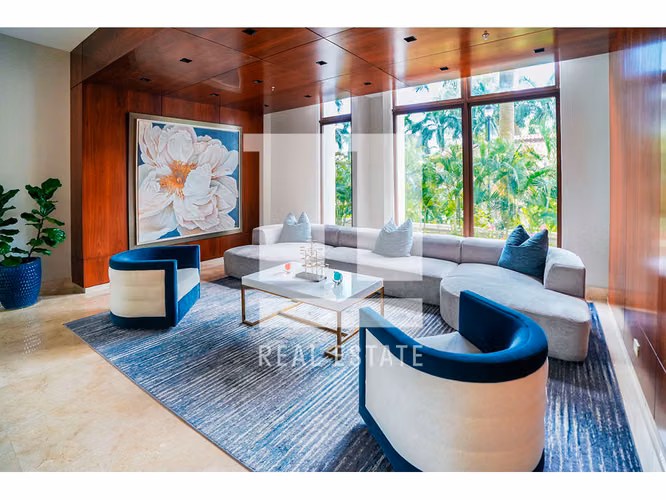 Se vende apartamento de 225mts en Santa Maria, PH The Colonial