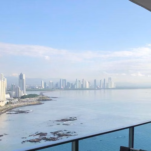 Se Vende Apto en Grand Tower Punta Pacífica - Imagen 4