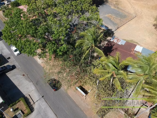 Se Vende Terreno de 4735 m2 en Las Tablas
