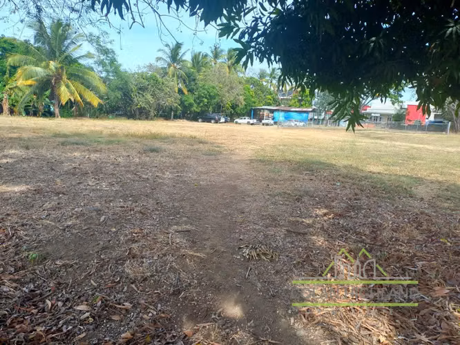 Se Vende Terreno de 4735 m2 en Las Tablas
