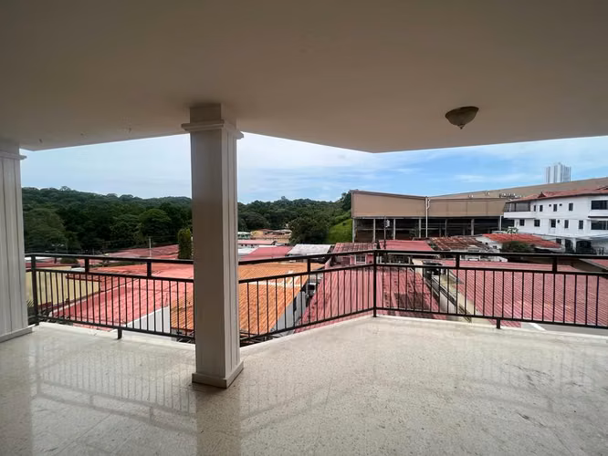 Bethania, Urb. Villa de las Fuentes II, Calle A