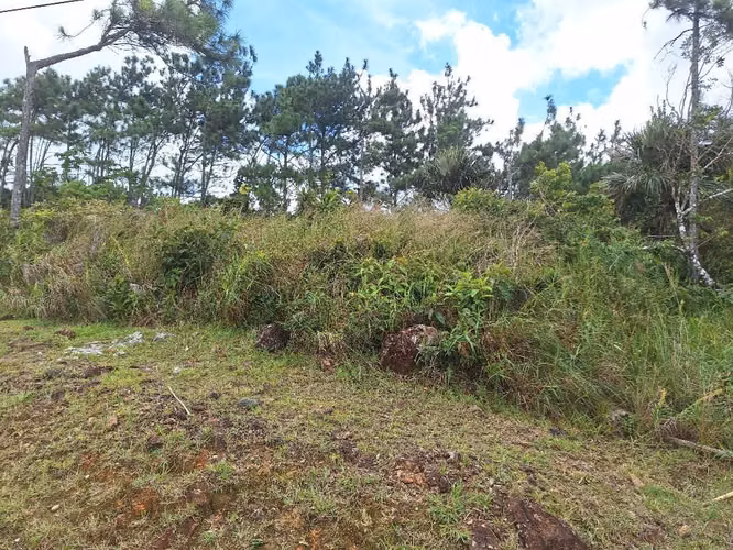 Vendo lote,en LOS ALTO DE CERRA AZUL