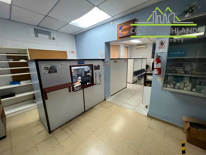 Se Vende Casa Comercial en Bella Vista - Imagen 8