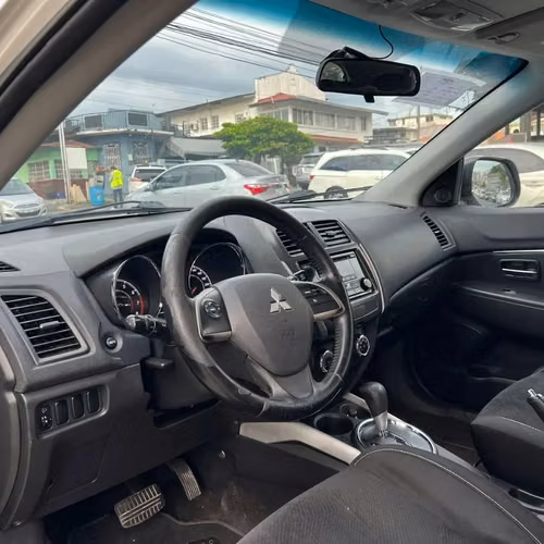 Mitsubishi Asx 2013
