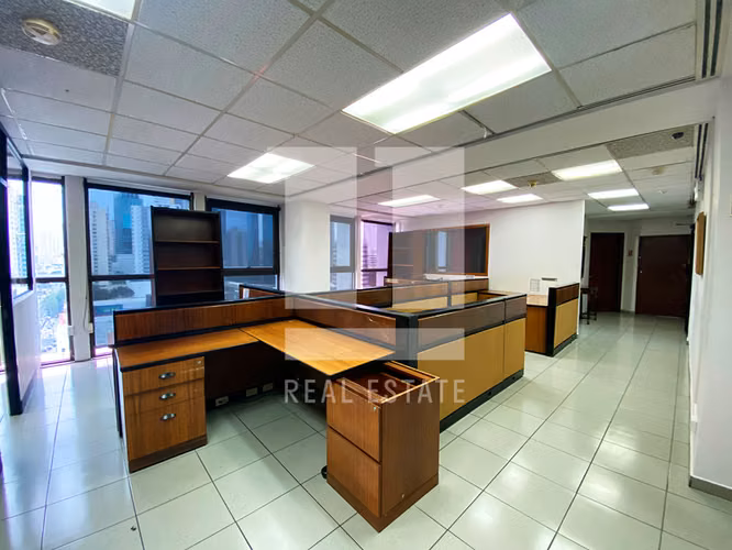 Se vende oficina en Torre Humboldt - Imagen 4