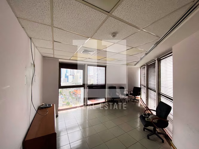 Se vende oficina en Torre Humboldt - Imagen 11