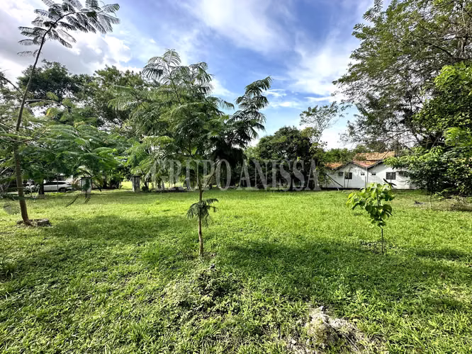 Oportunidad! Se Vende Hermoso Terreno de Esquina en Vía al Valle - Imagen 3