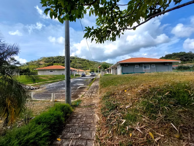 Alquiler en Sorá | Casa en Villas del María con Área Social