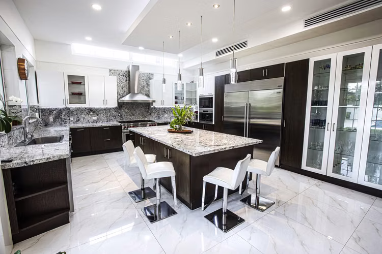 Casa Excepcional 920m2 con piscina $2,850,000 - Imagen 9
