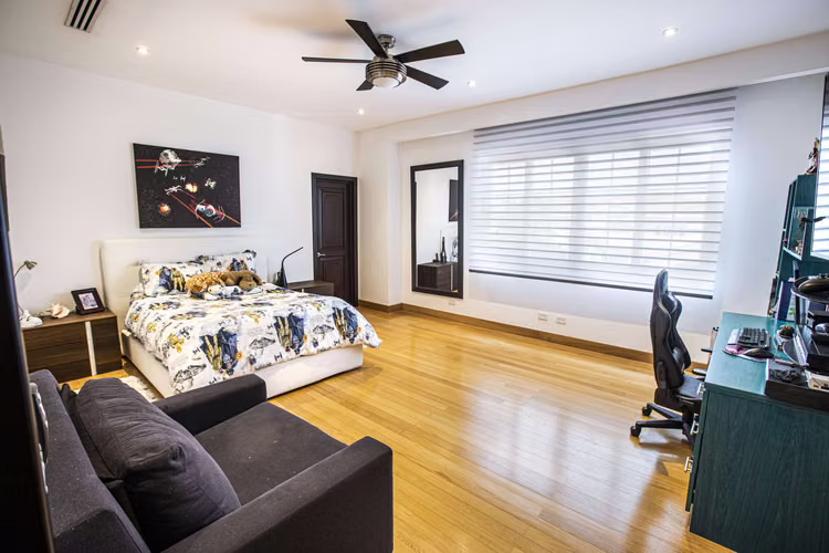 Casa Excepcional 920m2 con piscina $2,850,000 - Imagen 15