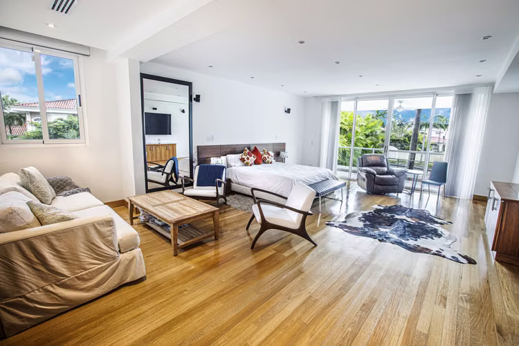 Casa Excepcional 920m2 con piscina $2,850,000 - Imagen 12