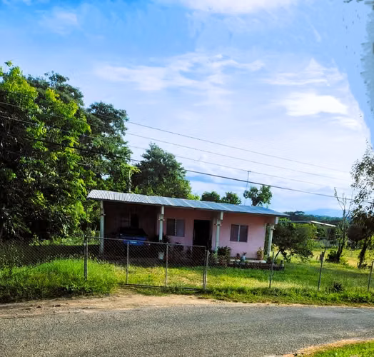 Venta de Casa 3 Recamaras 1 Baño en Los Santos 1600 metros de terreno