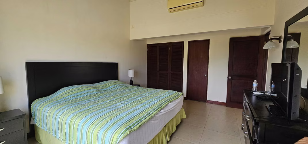 SUPER GANGA CASA 4R3.5B2P FRENTE PLAYA EN VILLA DE CAMARON   260000 - Imagen 16